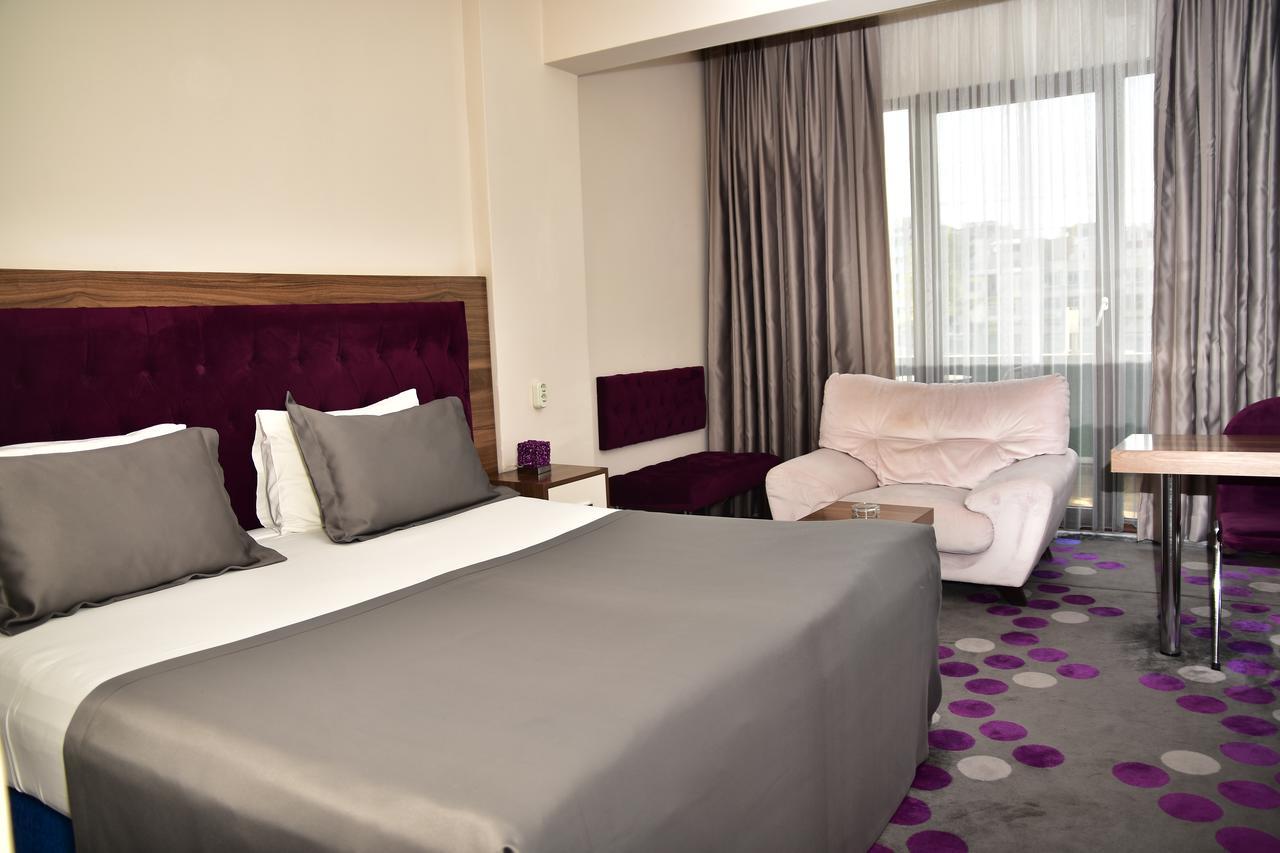 Hande Hotel Mustafakemalpaşa 外观 照片
