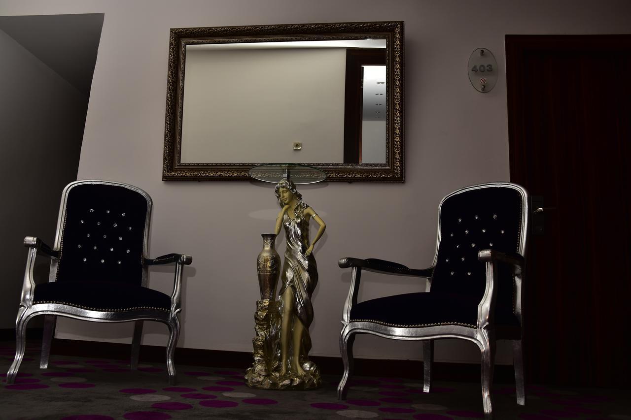 Hande Hotel Mustafakemalpaşa 外观 照片