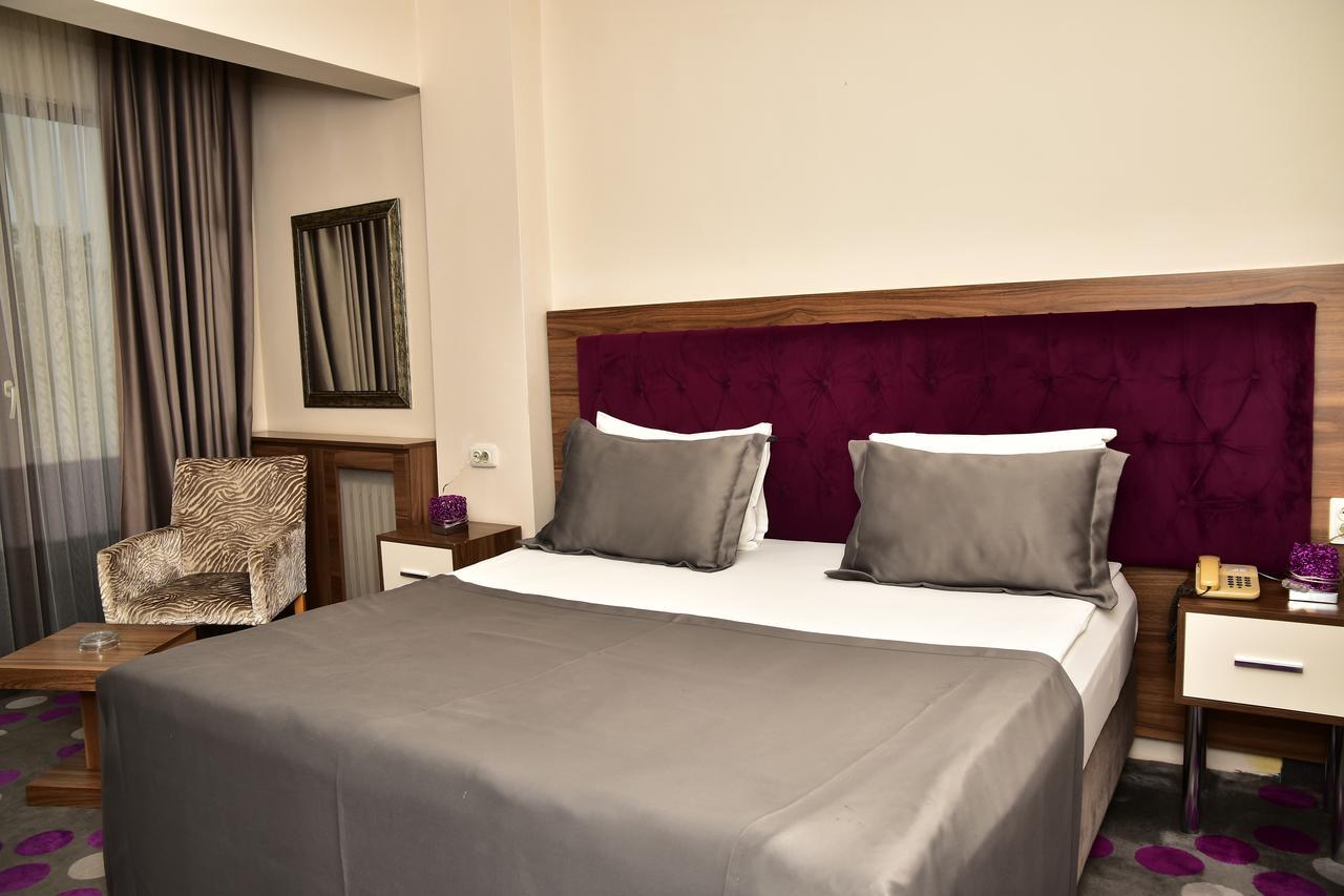 Hande Hotel Mustafakemalpaşa 外观 照片